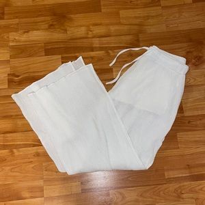 Beautiful white beach style pants